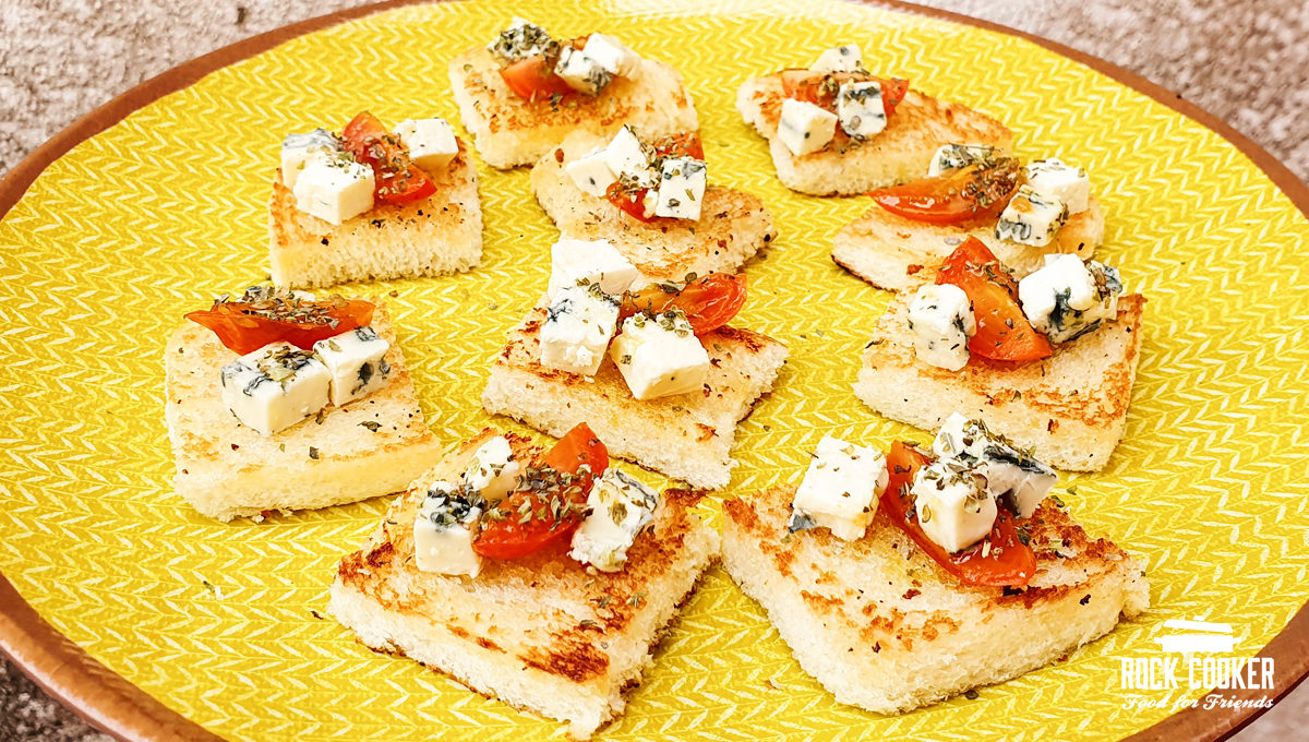 Torradinhas com Gorgonzola